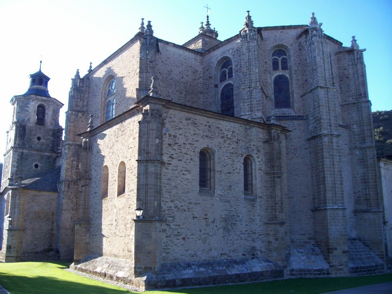 Villafranca del Bierzo Cathedral